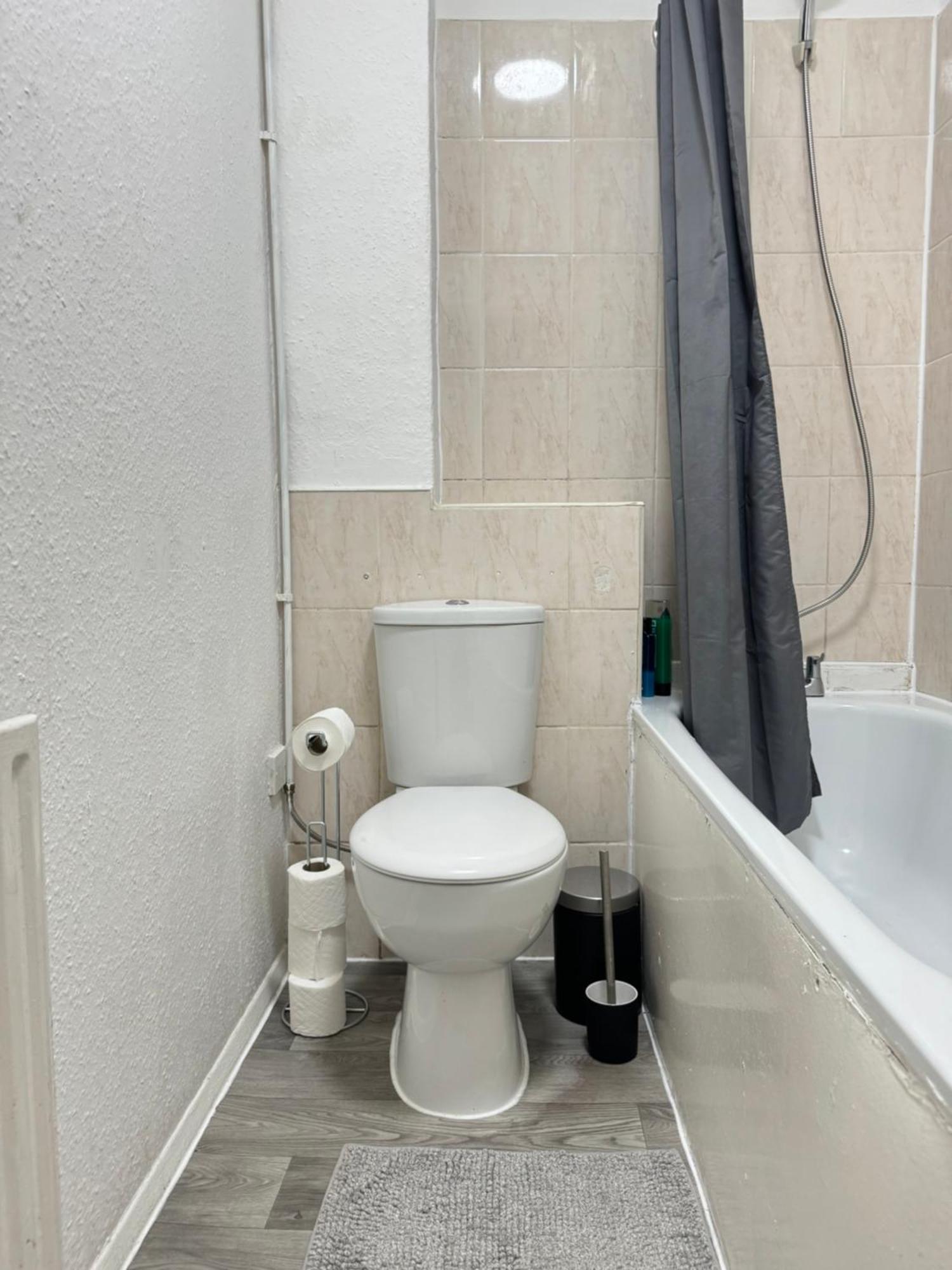2 Bed Apt Sofa Bed Up To 6 London Exteriör bild